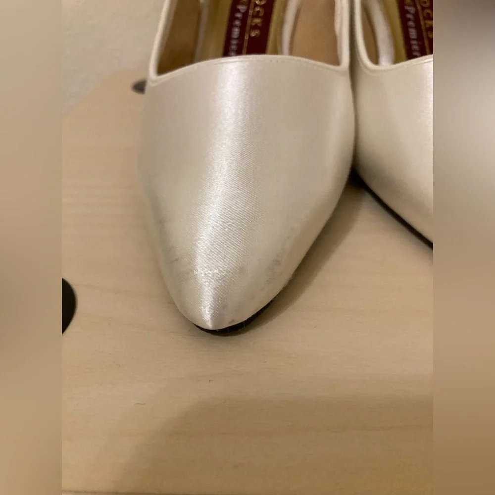 Peacocks Premier Ivory Slingback Heels - Picture 9 of 10